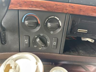 2003-2018 Volvo VNL Heater A/C Temperature Controls - Used