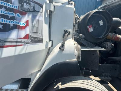 1970-1997 Ford LA9000 White Right/Passenger Extension Fender - Used