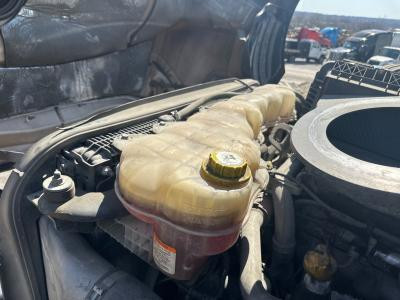 6031316 A05-32836-000 | Freightliner CASCADIA Radiator Overflow Bottle for Sale