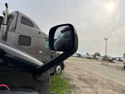 2017-2026 Freightliner CASCADIA Right/Passenger Hood Mirror - Used