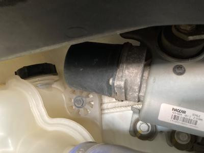 Peterbilt 579 Windshield Wiper Motor - Used