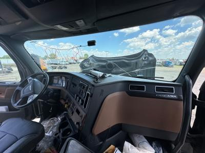 2018-2026 Freightliner CASCADIA Dash Assembly - Used