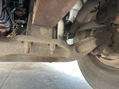 Detroit AF-12.0-3 Front Axle Assembly - Used