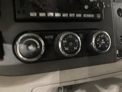 2022-2026 Peterbilt 579 Heater A/C Temperature Controls - Used