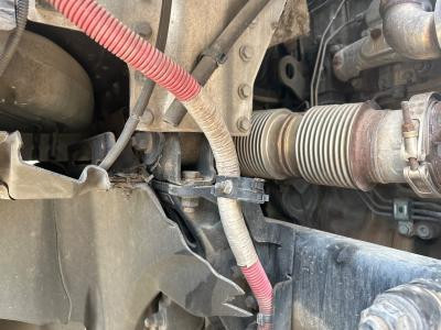 Freightliner CASCADIA Right/Passenger Cab Suspension - Used