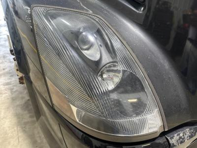 2003-2018 Volvo VNL Right/Passenger Headlamp - Used