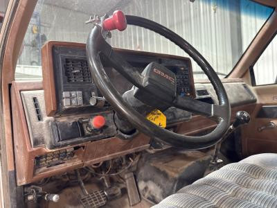 1990-2002 GMC TOPKICK Dash Assembly - Used