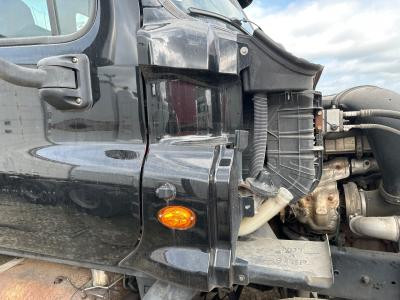 2008-2020 Freightliner CASCADIA Black Right/Passenger Cab Cowl - Used
