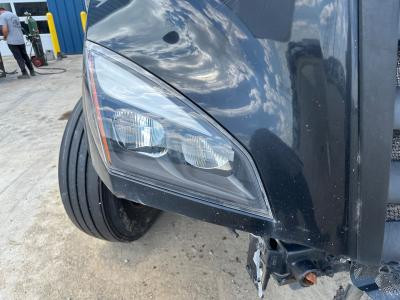 2018-2026 Freightliner CASCADIA Right/Passenger Headlamp - Used