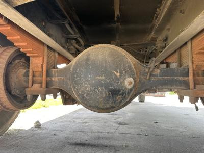 Eaton 21060S Axle Housing (Rear) - Used