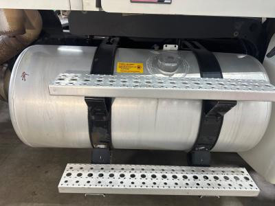 Freightliner COLUMBIA 120 Right/Passenger Fuel Tank, 80 Gallon - Used