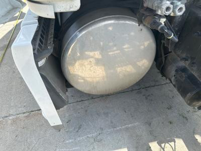 Freightliner CASCADIA Left/Driver Fuel Tank, 100 Gallon - Used