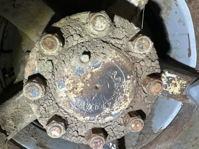 International 892604C1 Axle Shaft