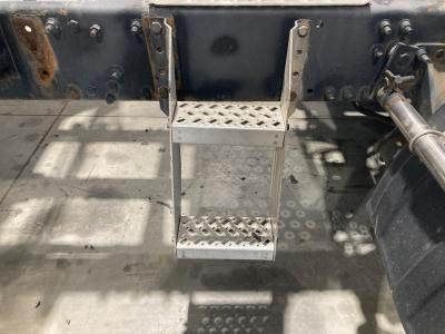 Mack CXN Step (Frame, Fuel Tank, Faring) - Used