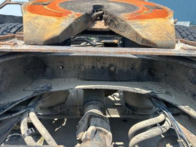Volvo VNL Suspension Crossmember/K-Frame - Used