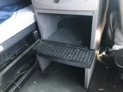 Kenworth T2000 Left/Driver Sleeper Cabinet - Used