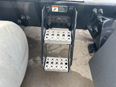 Freightliner CASCADIA Step (Frame, Fuel Tank, Faring) - Used