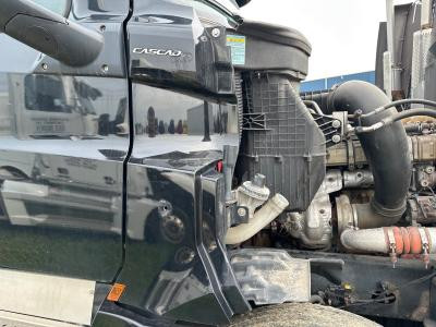 2016-2026 Freightliner CASCADIA Black Right/Passenger Cab Cowl - Used