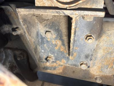 Mack CL600 Right/Passenger Cab Suspension - Used
