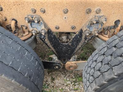 Kenworth AG400 Suspension - For Parts