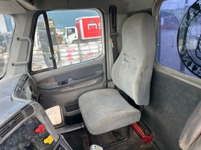 Freightliner COLUMBIA 120 Seat - Used