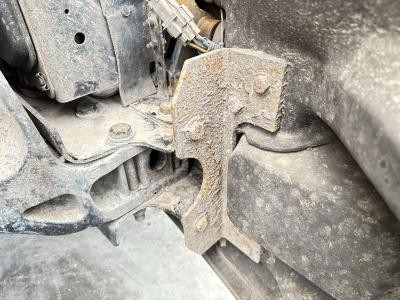 Peterbilt 386 Right/Passenger Bumper Bracket - Used