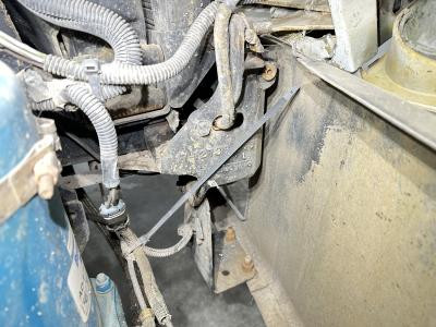 Evan-Fischer Front Passenger Side Bumper Bracket For Freightliner Century Class 2005-2011 – OEM A2127642003