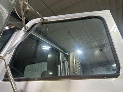Western Star Trucks 4900EX Left/Driver Door Glass - Used