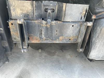 Freightliner CASCADIA Left/Driver Bracket, Skirt - Used