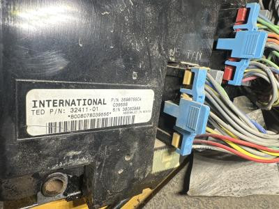 5011081R1 | International WORKSTAR Cab Control Module CECU for Sale
