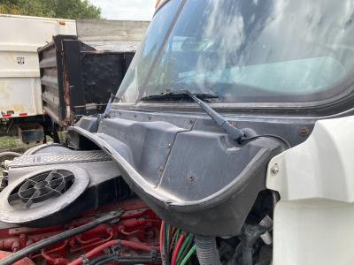 2008-2020 Freightliner CASCADIA BLACK WIPER Cowl - Used