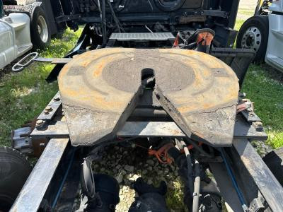 Jost JSK37USL Fifth Wheel - Used