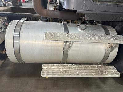 CAT CT660 Fuel Tank