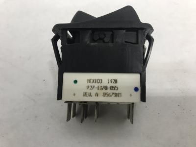 アクセサリー P25 dash-console-switch-579-