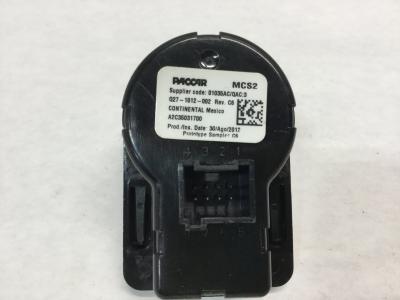 Switch スイッチ 51mD69VY3jL._UF350,350_QL80_.jpg