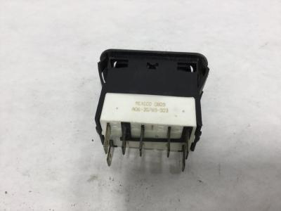 A06-30769-003 | Freightliner M2 112 Dash/Console Switch for Sale