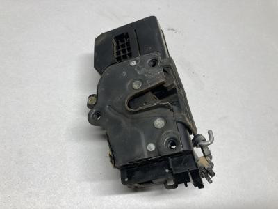 door-latch-579-peterbilt-