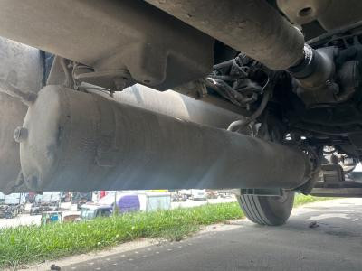 Freightliner COLUMBIA 120 8(in) Diameter Air Tank - Used | Length: 53(in)