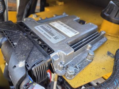 Deutz Def Module Deutz TD2.9L4 ECM | Engine Control Module for Sale