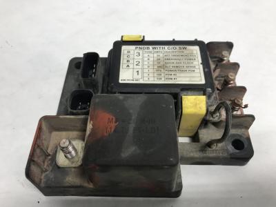 Freightliner 114SD Electrical, Misc. Parts Power Harness Junction Box | P/N A0675148001