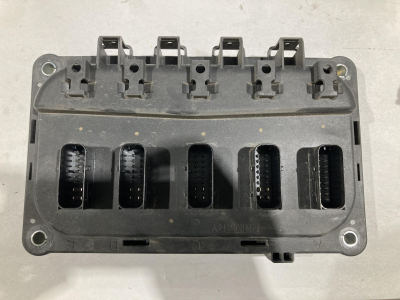 Chassis Control Module Kw Q21-1142-001-001 | Kenworth T680 Electronic Chassis Control Module for Sale