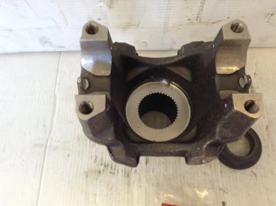 131451K | Eaton End Yoke, Power Divider for Sale
