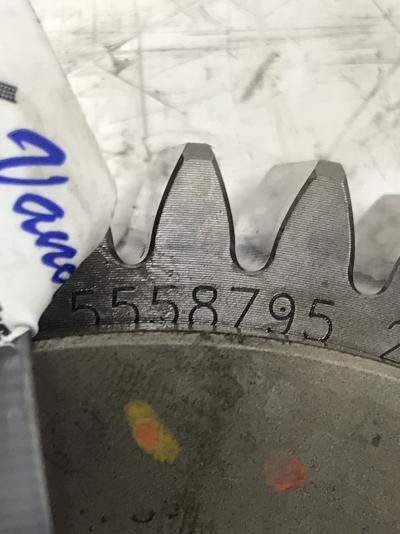 X585 Rockshaft Assembly 5558795 | Cummins X15 Engine Gear for Sale