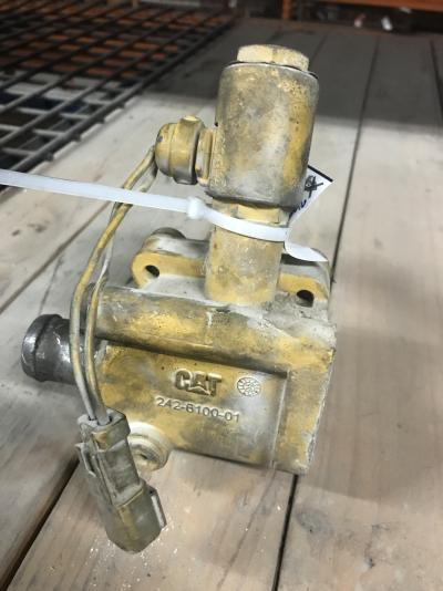 21394448 | Volvo D13 Engine Water Manifold for Sale