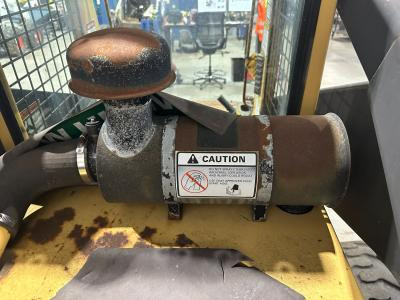 New Holland L785 Air Cleaner - Used | P/N 266221