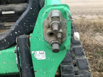 Bobcat S570 Equip Auxiliary Coupler for Sale
