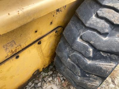 Gehl V330 Left/Driver Axle Assembly - Used | P/N 32032692