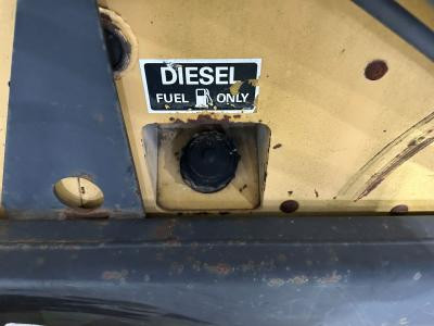 New Holland L785 Fuel Tank - Used | P/N 637195