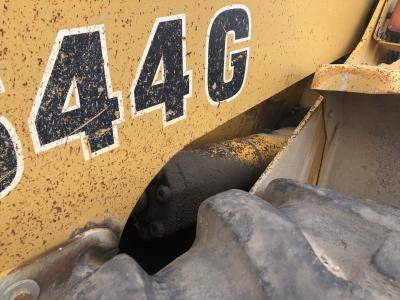 John Deere 644G Hydraulic Cylinder for Sale