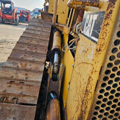 CAT D4H Right/Passenger Hydraulic Cylinder - Used | P/N 4T4782